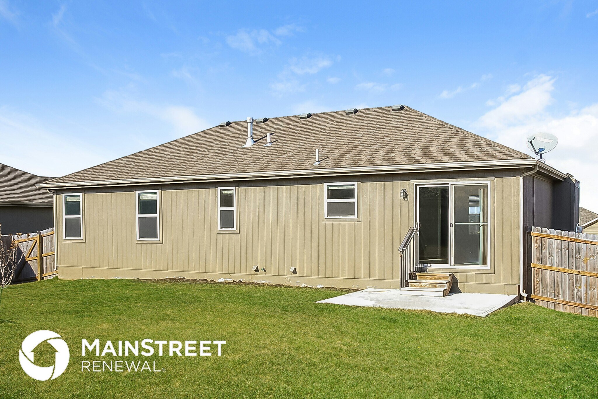 Building Photo - 1303 NW High View Dr