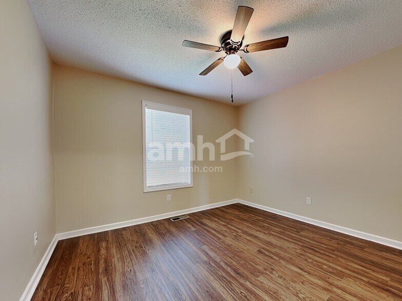 Building Photo - 7708 Cody Ln