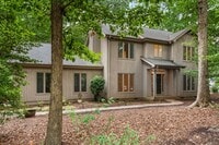 Building Photo - Price improvement - Gorgeous Home in Ironwoods Neighborhood Chapel Hill!!