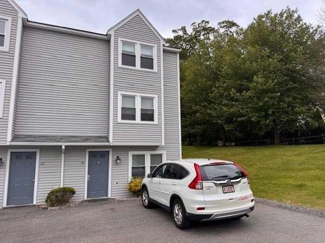 Building Photo - 1431 Pawtucket Blvd