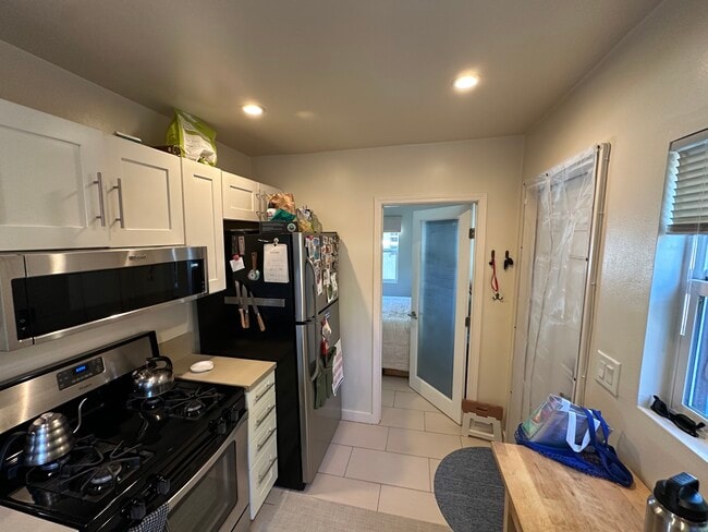 Building Photo - 2905 Reservoir St