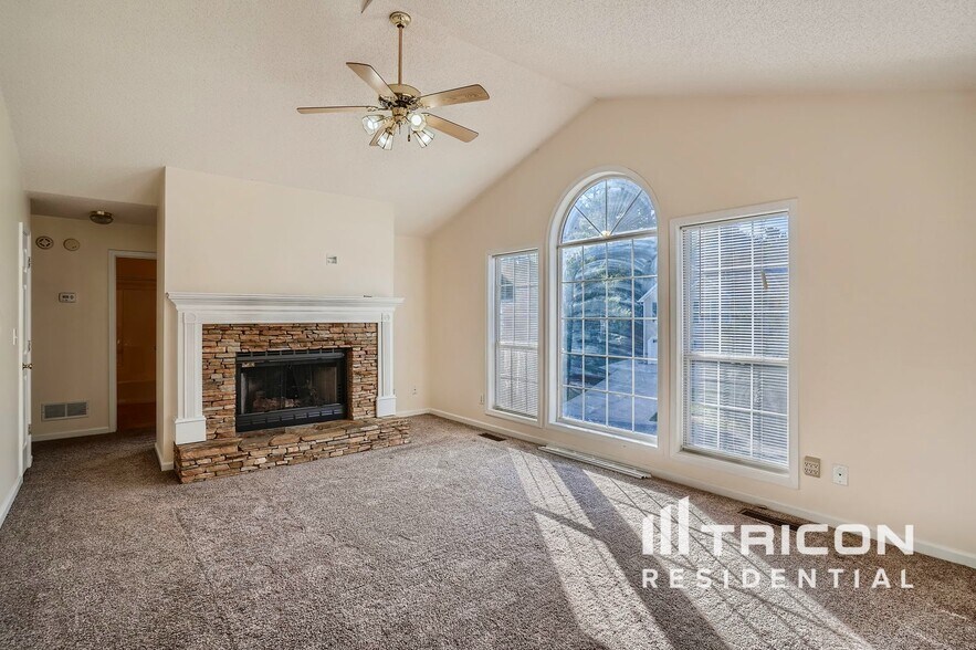 Building Photo - 4006 Cinnamon Fern Ln