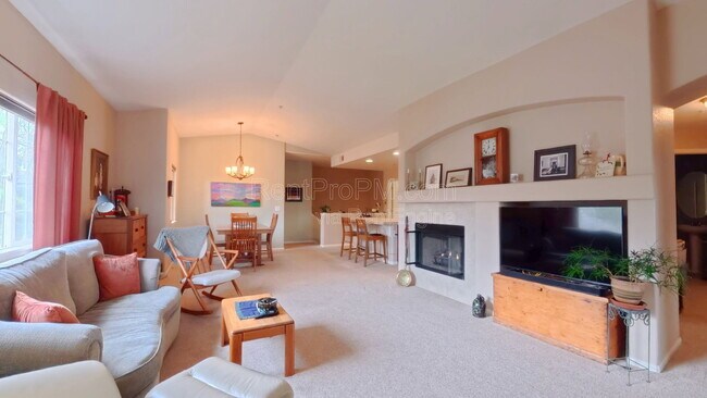 Building Photo - 5002 Northern Lights Dr