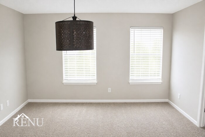 Building Photo - 6641 W Jamestown Dr