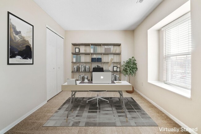 Building Photo - 4907 Stratford Pine Ln