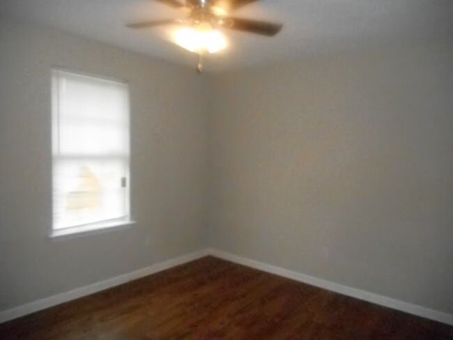 Building Photo - 3 Bedroom 2 Bath Near Fort Gordon in Hephz...