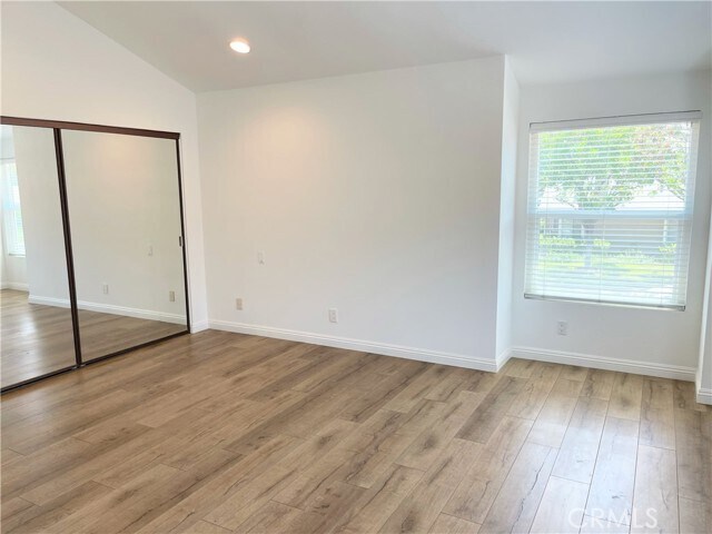 Building Photo - 52 Ashwood