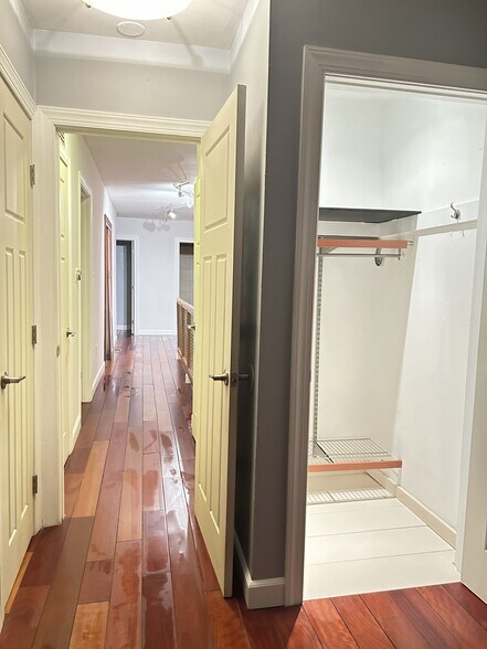 MSTR Bedroom Closet - 118 Bates St NW