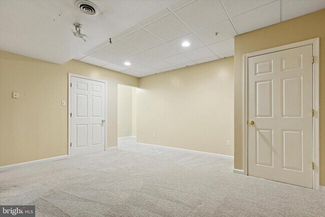 Building Photo - 172 Fringetree Dr