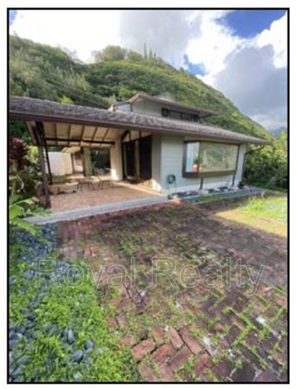 Building Photo - 2839 Puuhonua St