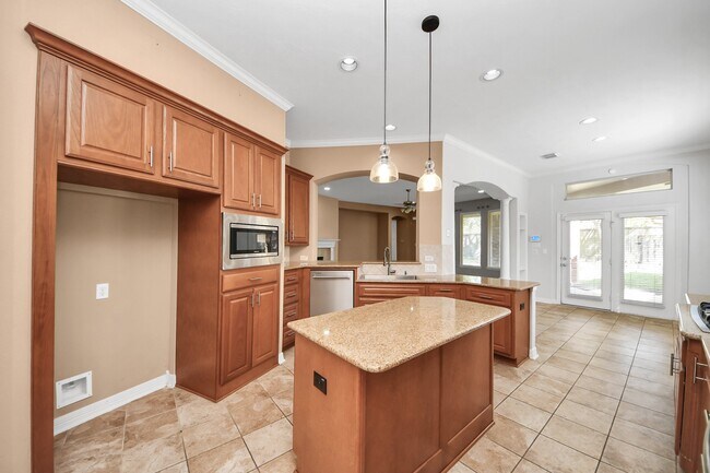 Building Photo - 17618 Raven Canyon Ln