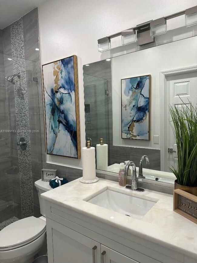 Building Photo - 7690 S Southwood Cir