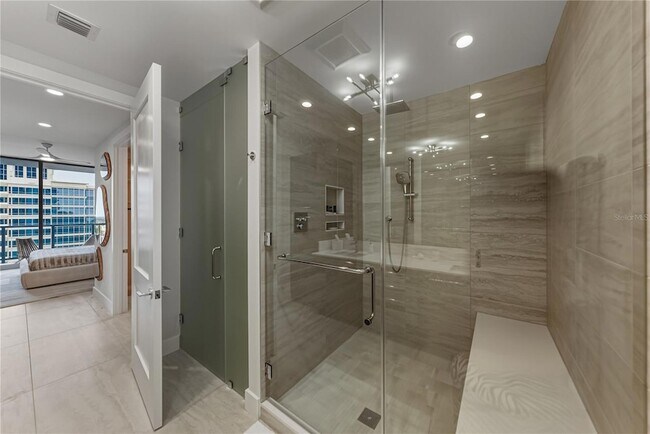 Building Photo - 275 1st Ave S