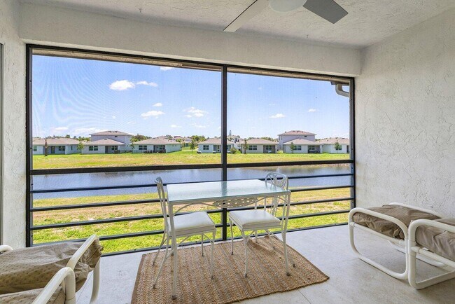 Building Photo - 5850 Sugar Palm Ct