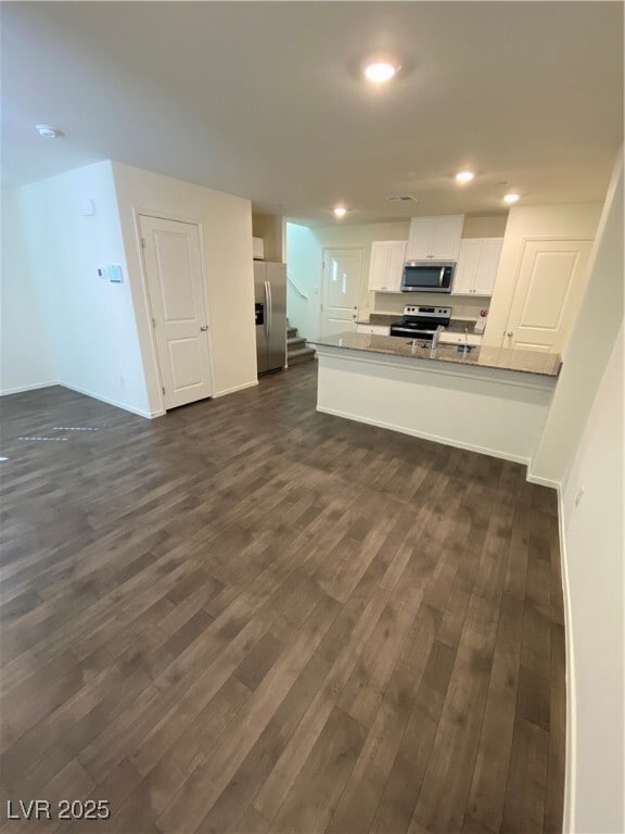 Building Photo - 345 Summer Sparrow Ave