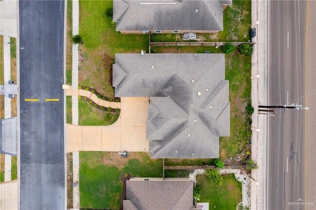 Building Photo - 1304 Rocotillo Ln