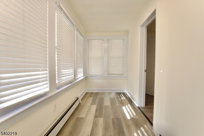 Building Photo - 859 Lafayette St