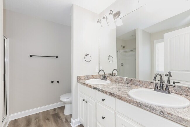 Building Photo - 1757 Maxey Ln