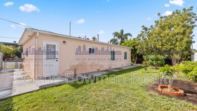 Building Photo - 641 C Ave