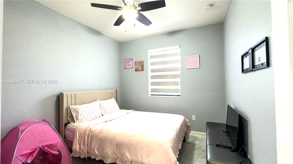 Building Photo - 3318 W 106th Ter