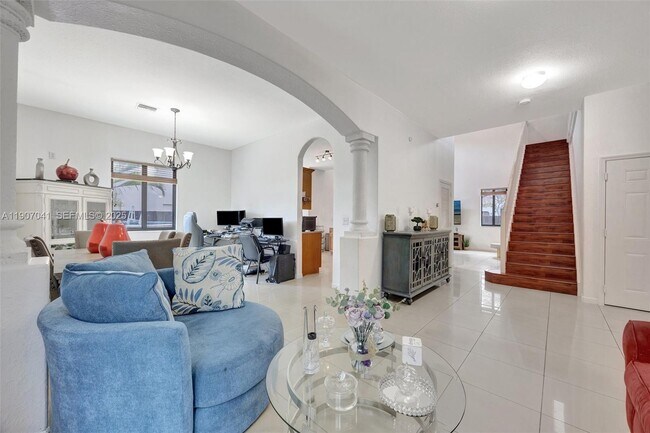 Building Photo - 10420 SW 229th Ln