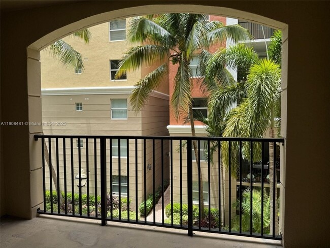 Building Photo - 17100 N Bay Rd