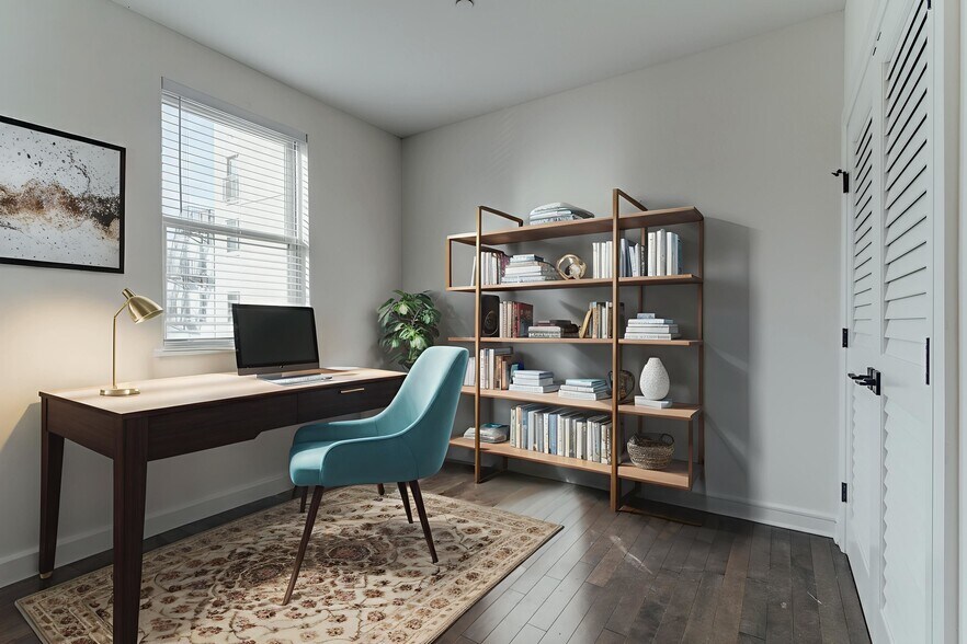 Building Photo - 974 Summit Ave