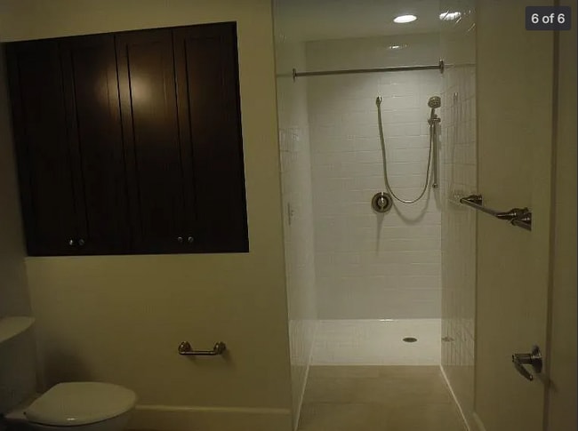 Building Photo - 223 N Irwin St