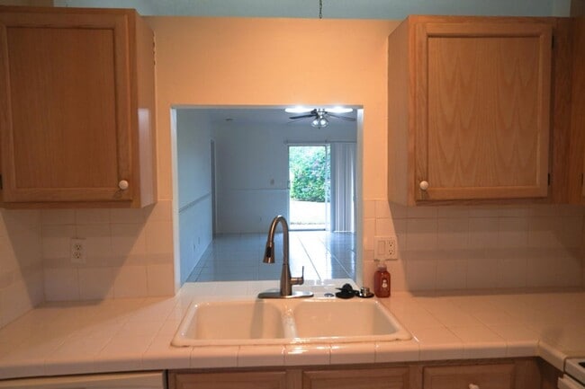 Building Photo - 3597 Miramontes Cir