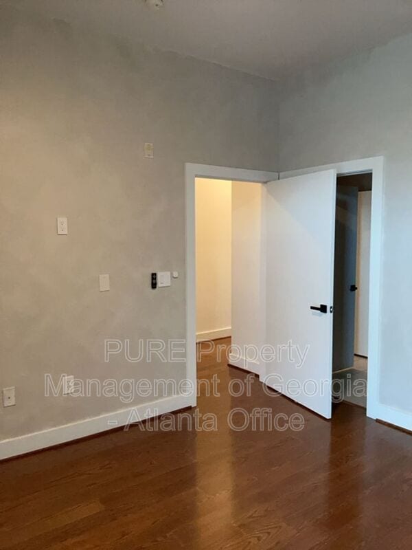 Building Photo - 89 Mangum St SW