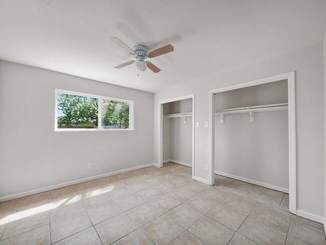 Building Photo - 6214 Skyview Dr
