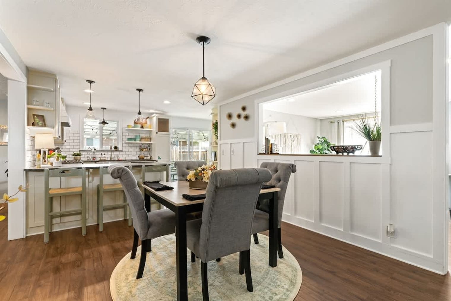 Building Photo - 3413 W Sunset Ave