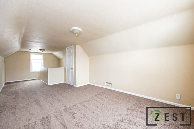 Building Photo - WELCOME HOME!!!!! OPEN HOUSE THURSDAY MAY ...