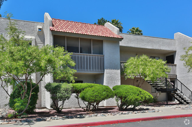 Arcadia Garden Apartments - Tucson, Az 