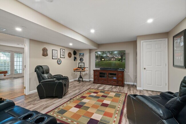 Building Photo - ***Amazing opportunity to rent this beauti...
