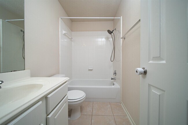 Building Photo - 20547 Upland Fair Ln