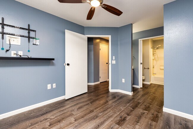 Building Photo - North Pointe Phase II - Mililani Mauka - 2 Bedroom, 2 Bathroom, 2 Parking Townhouse Rental!