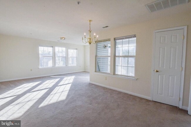 Building Photo - 45521 Westmeath Way