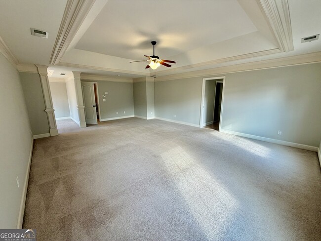 Building Photo - 301 Conway Ct