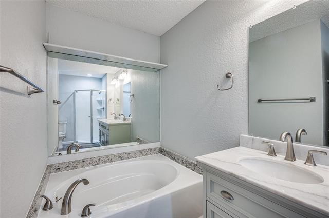 Building Photo - 10264 Sunset View Dr