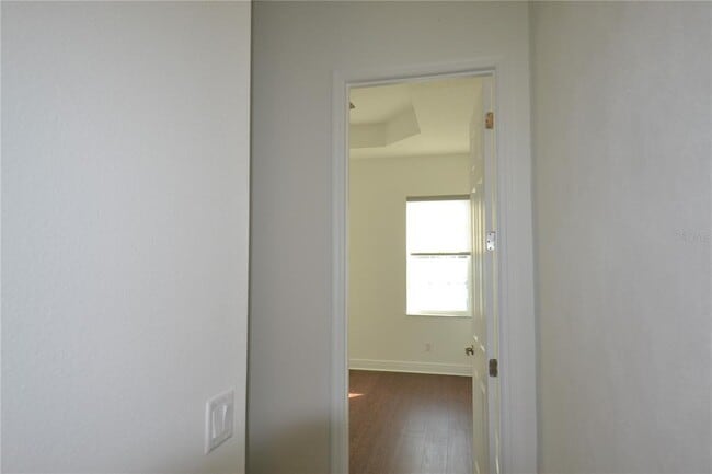 Building Photo - 5732 Biscayne Ct