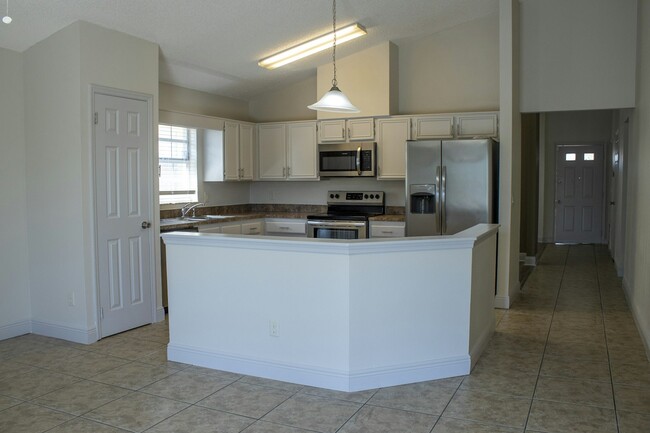 Building Photo - 6715 Meritmoor Cir