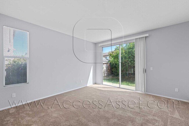 Building Photo - 27090 Adelanto Dr