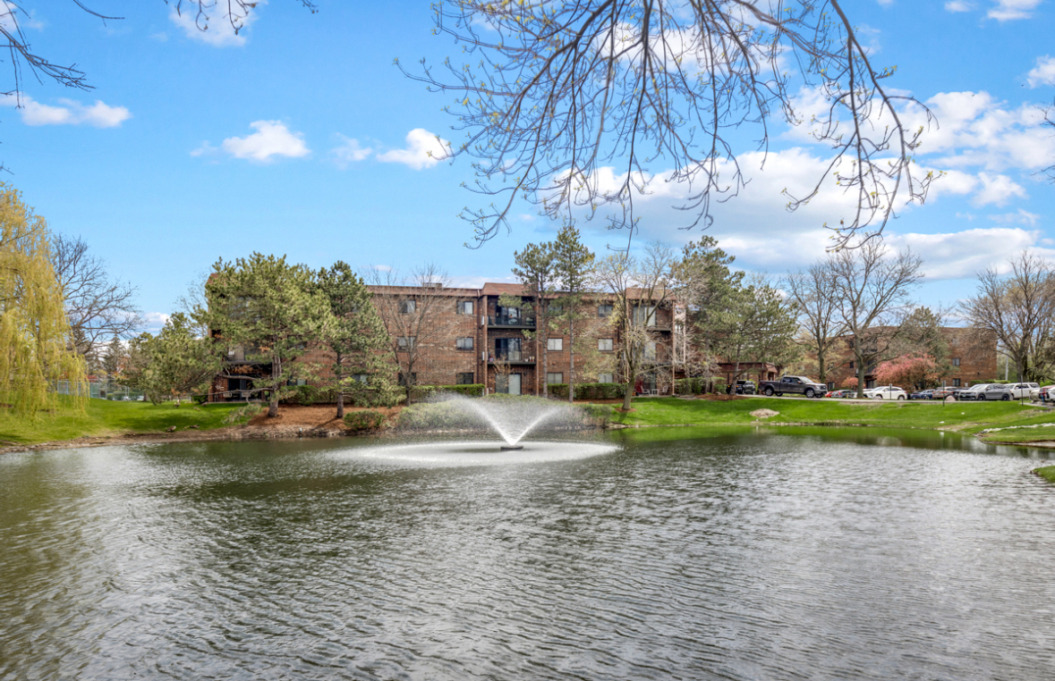 Building Photo - 1026 Castilian Ct