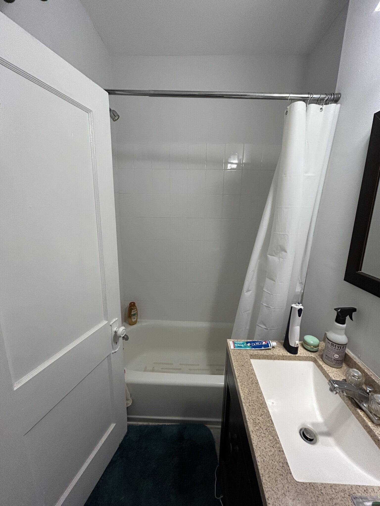 Building Photo - 126 Warren St