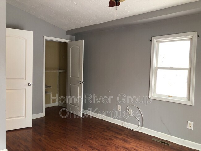 Building Photo - 25967 Millwood Rd