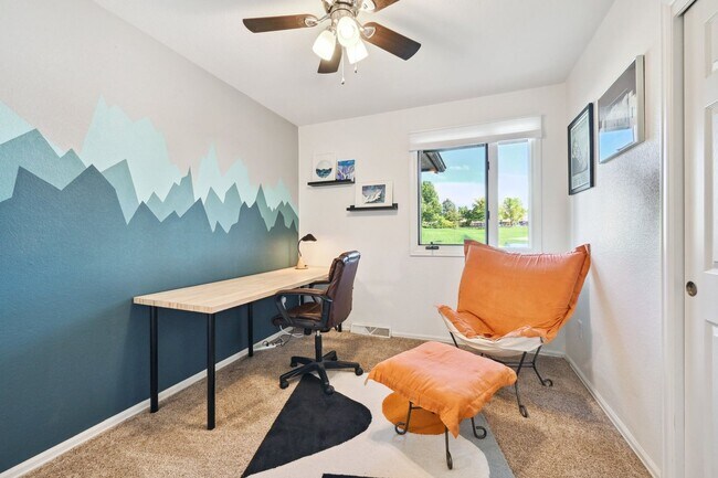 Building Photo - Amazing Arvada Upstairs Duplex Available N...