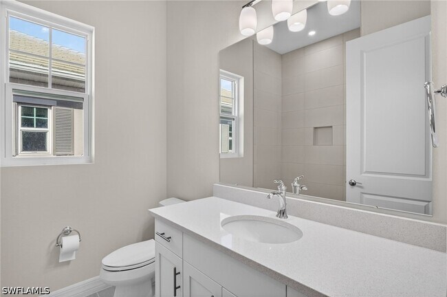 Building Photo - 286 Indies Dr E