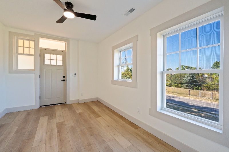 Building Photo - 605-607-607 S Champion Ave