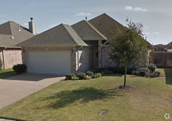 Building Photo - 202 Meir Ln